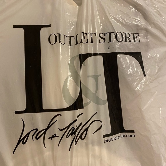 Dress - Picture 5 of 5